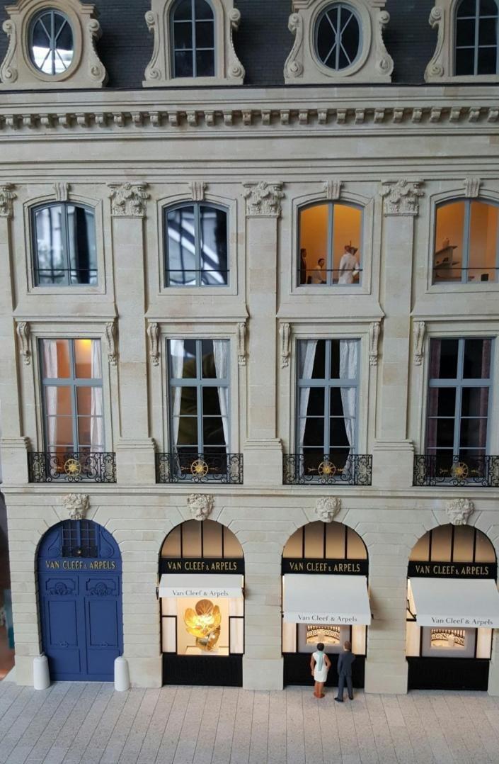 PLV sur mesure Paris PLV sur mesure Paris